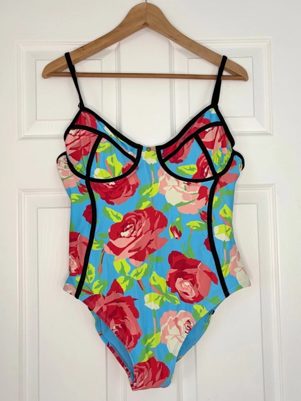 NWOT Betsey Johnson One-Piece Swimsuit Size L - Picture 2 of 4